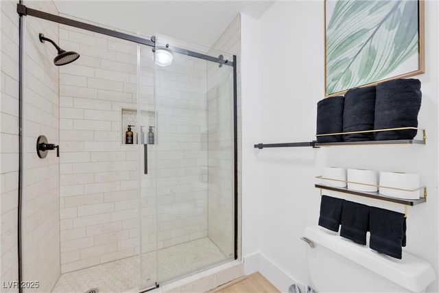 2728 Monrovia Drive, Las Vegas, NV 89117