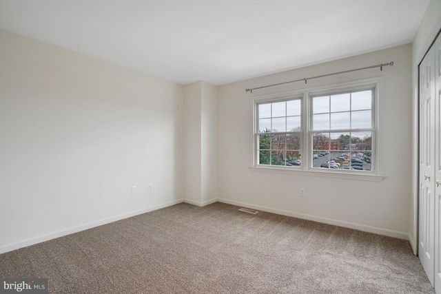 3858 9TH RD S, Arlington, VA 22204