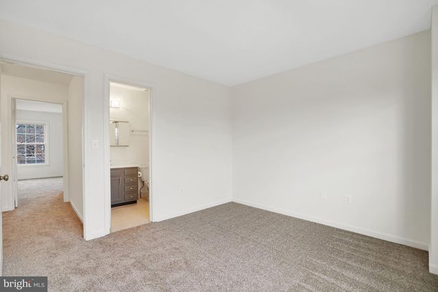 3858 9TH RD S, Arlington, VA 22204