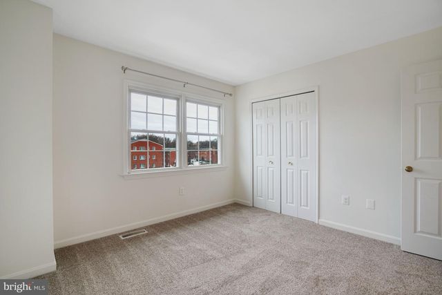 3858 9TH RD S, Arlington, VA 22204