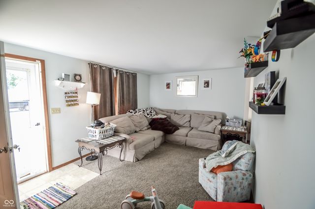 1624 Roberts Road, Franklin, IN 46131