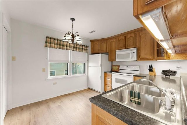 103 Tugalo Point, Lavonia, GA 30553