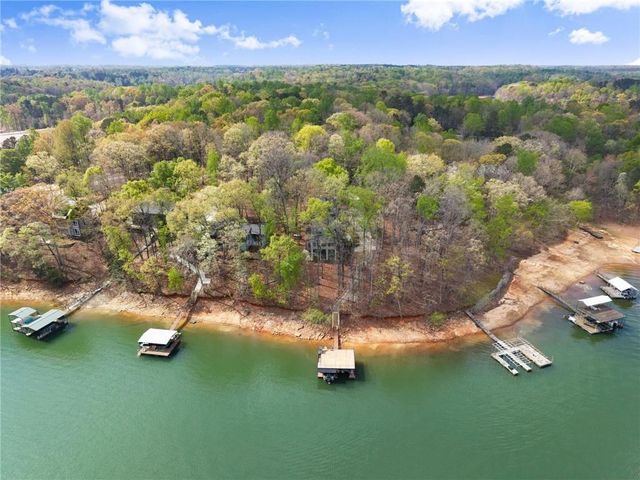 103 Tugalo Point, Lavonia, GA 30553