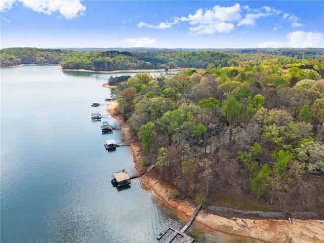 103 Tugalo Point, Lavonia, GA 30553