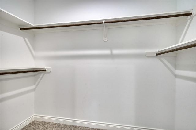 1112 Holly Springs Street, Huntsville, TX 77320