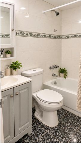 144-34 37th Avenue 201, Flushing, NY 11354