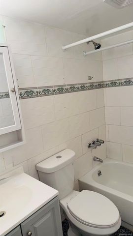 144-34 37th Avenue 201, Flushing, NY 11354