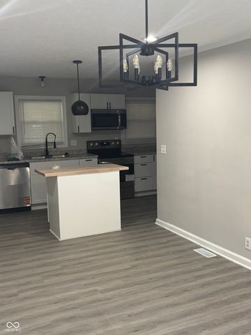 1223 E Thompson Road, Indianapolis, IN 46227