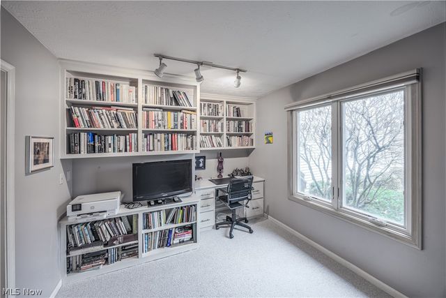 632 Blue Spruce Trail, Chagrin Falls, OH 44023