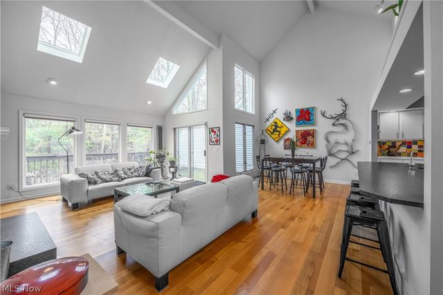 632 Blue Spruce Trail, Chagrin Falls, OH 44023