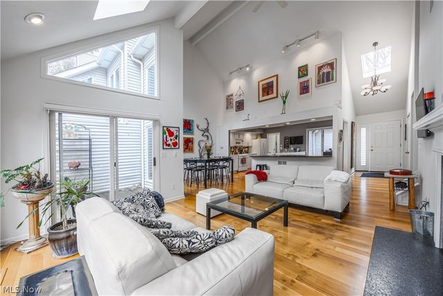 632 Blue Spruce Trail, Chagrin Falls, OH 44023