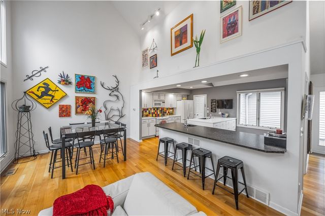 632 Blue Spruce Trail, Chagrin Falls, OH 44023