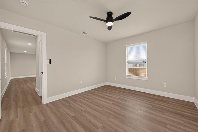 1269 Road 5714, Cleveland, TX 77327