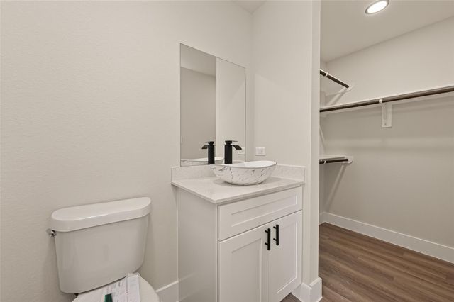 1269 Road 5714, Cleveland, TX 77327