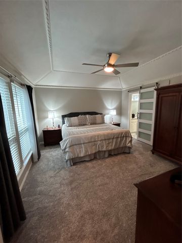 6014 Daven Oaks Drive, Dallas, TX 75248