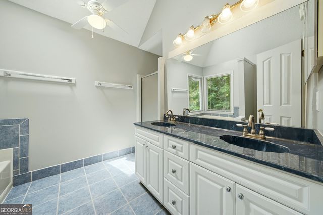 806 Carradale Court, Peachtree City, GA 30269