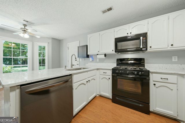 806 Carradale Court, Peachtree City, GA 30269