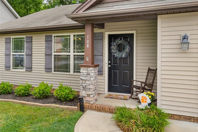 108 Belspring Lane, Anderson, SC 29621