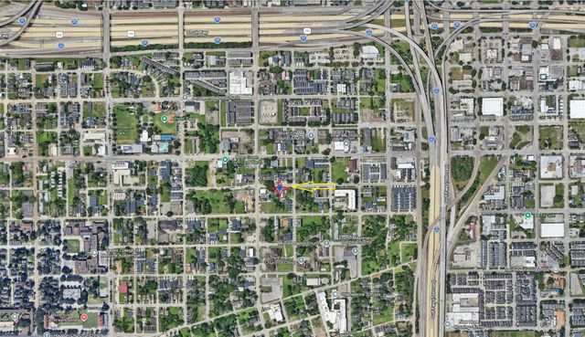 2405 St Charles Street, Houston, TX 77004