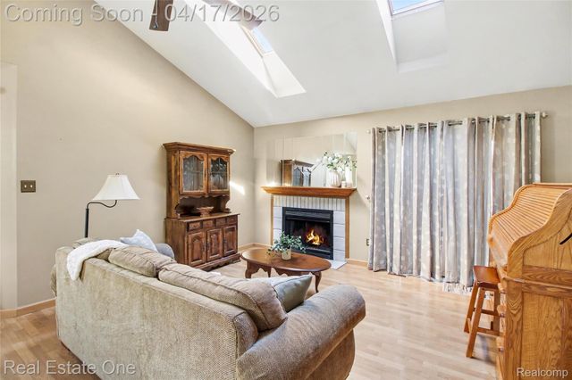 3137 Sandpoint Drive, Brighton Township, MI 48114