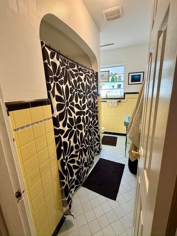 359 Howle Avenue, Charleston, SC 29412