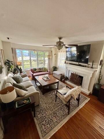 359 Howle Avenue, Charleston, SC 29412