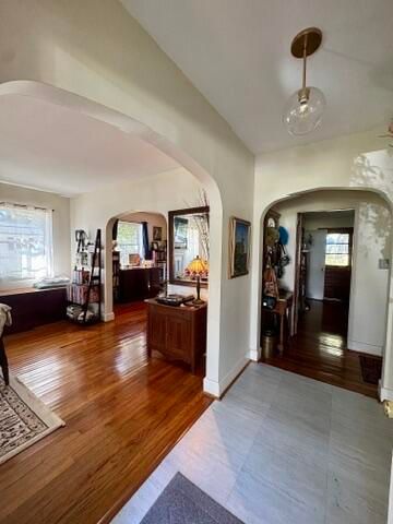 359 Howle Avenue, Charleston, SC 29412