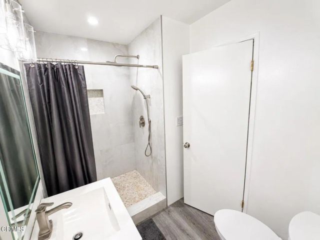 6250 Buckingham Parkway 201, Culver City, CA 90230