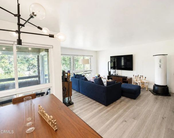 6250 Buckingham Parkway 201, Culver City, CA 90230