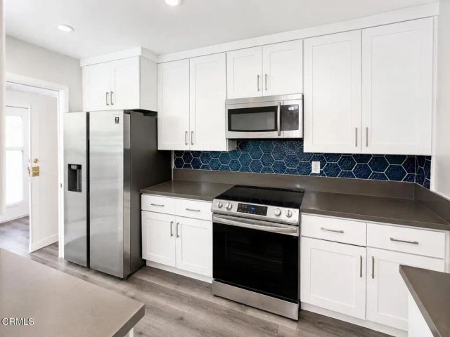 6250 Buckingham Parkway 201, Culver City, CA 90230