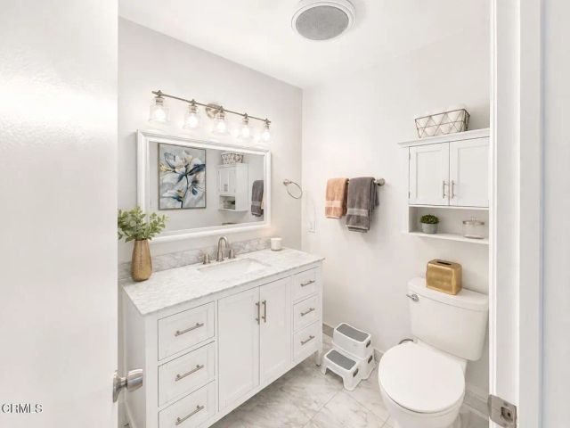6250 Buckingham Parkway 201, Culver City, CA 90230