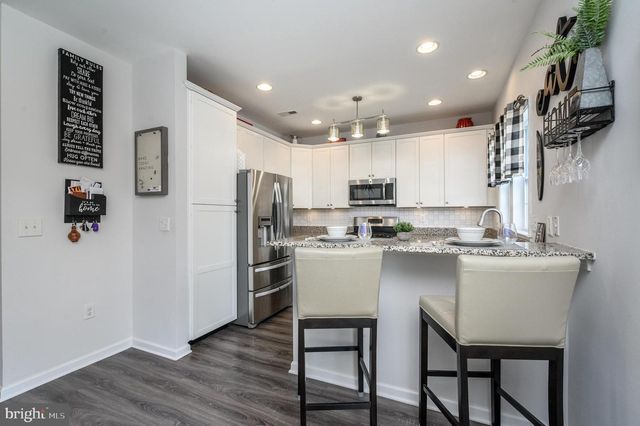 31 ROCKHILL LN, Chesterfield, NJ 08515