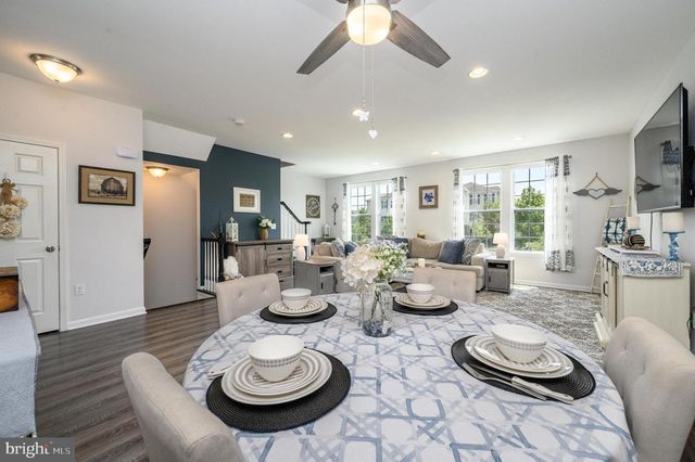 31 ROCKHILL LN, Chesterfield, NJ 08515