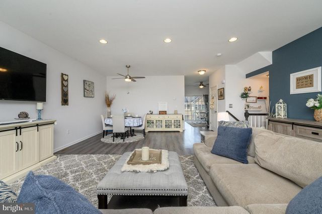 31 ROCKHILL LN, Chesterfield, NJ 08515