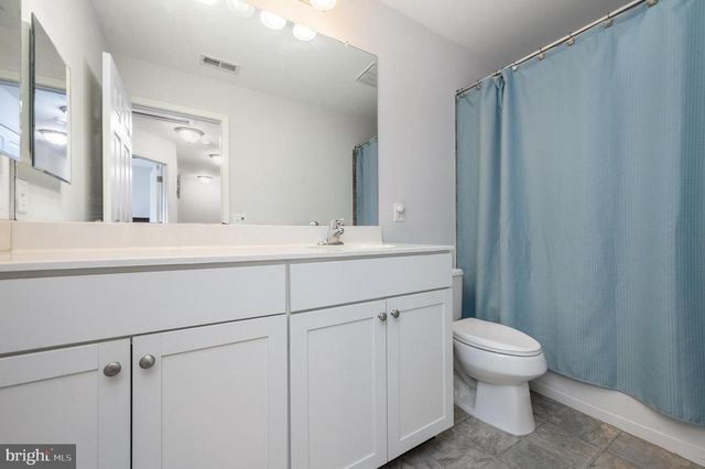 31 ROCKHILL LN, Chesterfield, NJ 08515