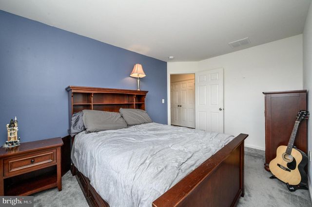 31 ROCKHILL LN, Chesterfield, NJ 08515