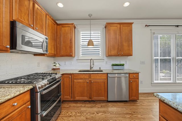440 Edgepine Drive, Holly Springs, NC 27540