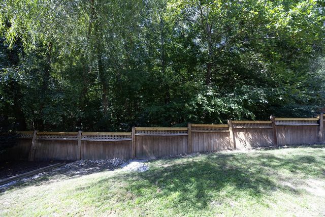 440 Edgepine Drive, Holly Springs, NC 27540