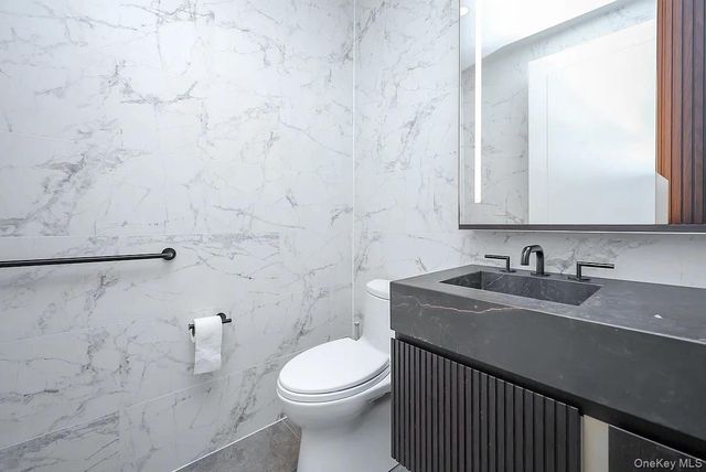 133-36 37th Avenue PH3B, Flushing, NY 11354