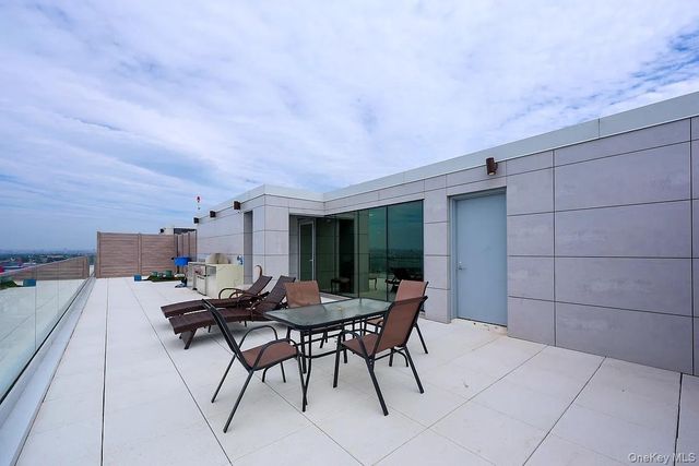 133-36 37th Avenue PH3B, Flushing, NY 11354