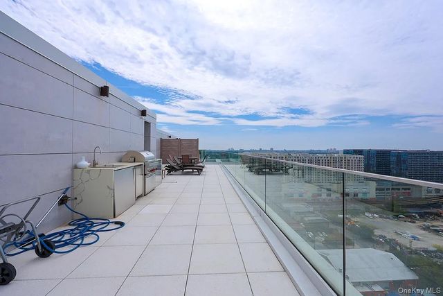 133-36 37th Avenue PH3B, Flushing, NY 11354