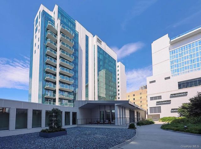 133-36 37th Avenue PH3B, Flushing, NY 11354