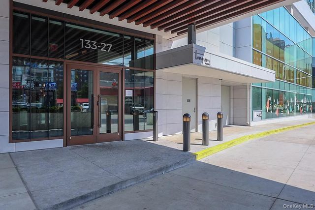 133-36 37th Avenue PH3B, Flushing, NY 11354