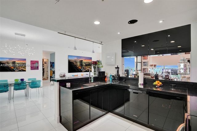 7901 Hispanola Avenue 1601, North Bay Village, FL 33141