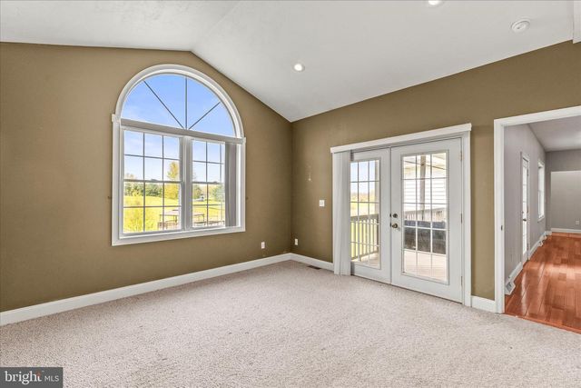 6495 PAMADEVA RD, Hanover, PA 17331