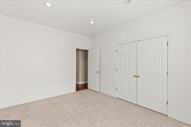6495 PAMADEVA RD, Hanover, PA 17331
