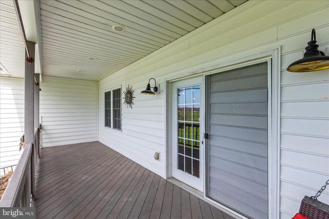 6495 PAMADEVA RD, Hanover, PA 17331
