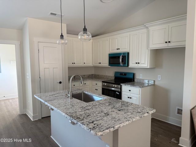 761 Wall Street, Grifton, NC 28530