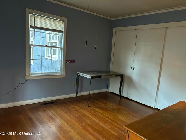 1424 E Northside Drive, Jackson, MS 39211