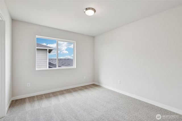 18351 134th Avenue E, Puyallup, WA 98374